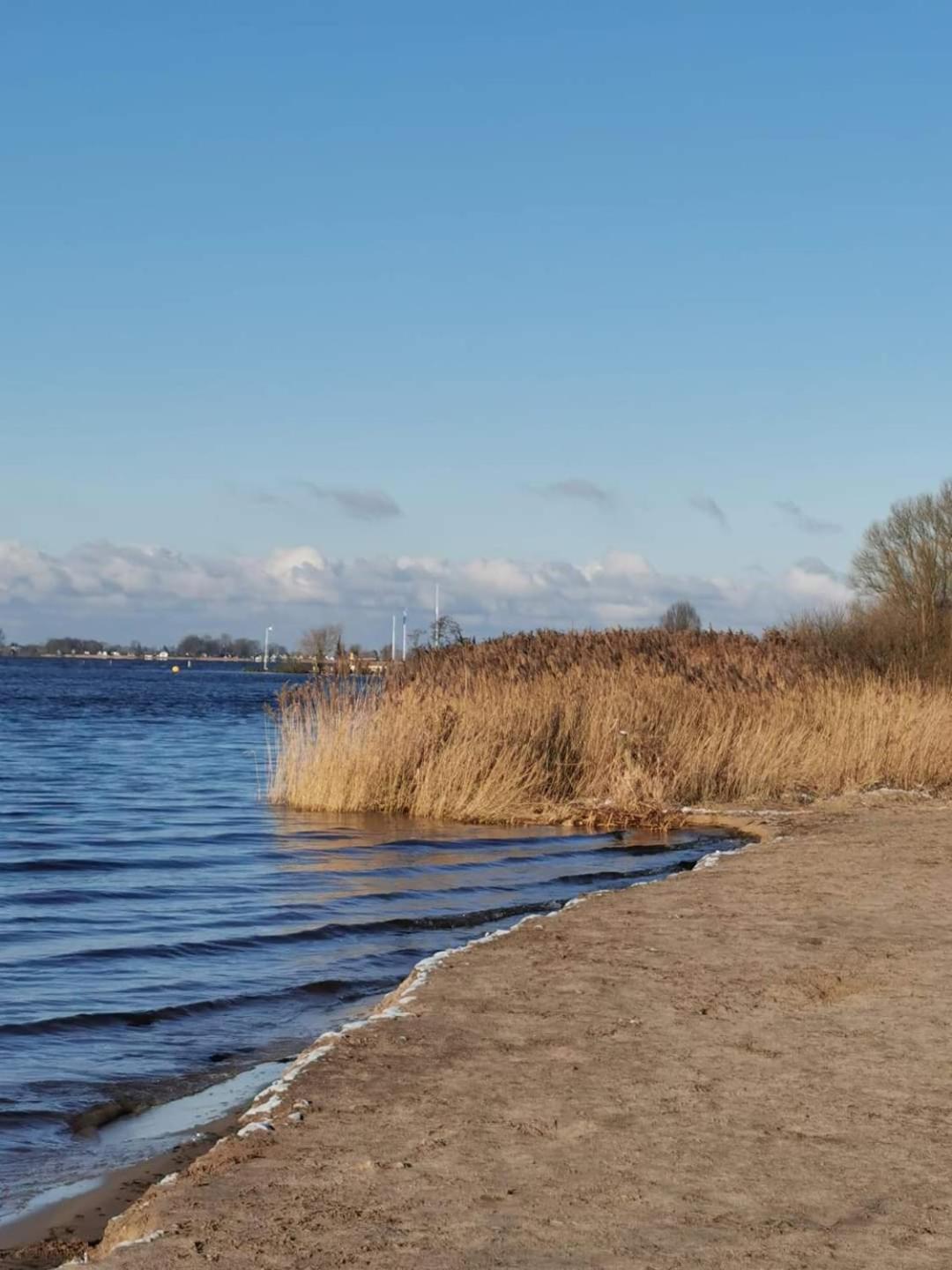 Duemmerliebe Mit Garten, 10 Min. Fusslaeufig Zum See Hüde Eksteriør bilde